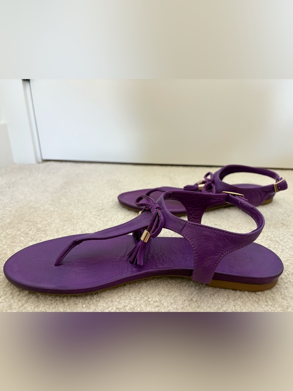 Inuovo Purple Leather Sandals - Picture 3 of 9